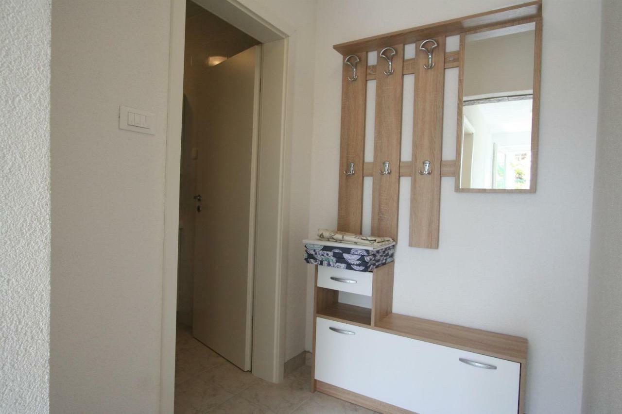 Apartments Hodzic Šilo Extérieur photo